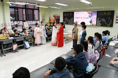 “教育戲劇”為學生塑造發現美、看世界的眼睛